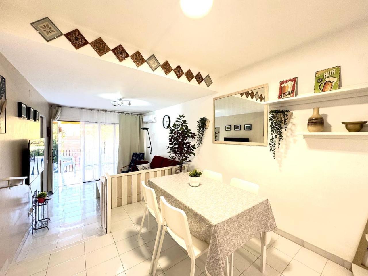 Apartsalou Blau Mari Esterno foto